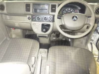 Mitsubishi MINICAB VAN лот № 6071 оценка R  с аукциона в Японии 2