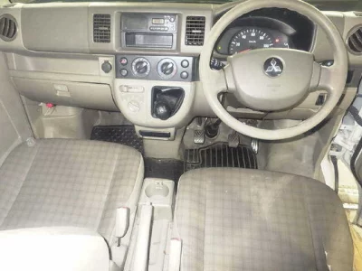 Mitsubishi MINICAB VAN