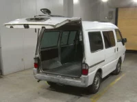 Mazda BONGO VAN лот № 2407 оценка R  с аукциона в Японии 4