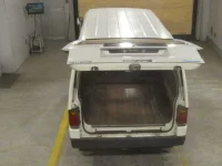 Mazda BONGO VAN лот № 4002 оценка 3  с аукциона в Японии 5