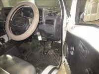 Subaru SAMBAR лот № 8049 оценка 3.5  с аукциона в Японии 6