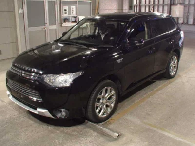 Mitsubishi OUTLANDER PHEV