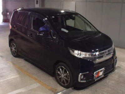 Mitsubishi EK CUSTOM