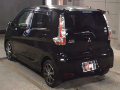 Mitsubishi EK CUSTOM