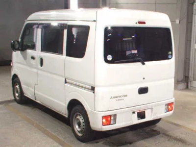 Mitsubishi MINICAB VAN