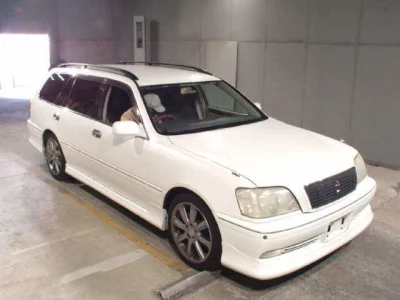 Toyota CROWN ESTATE