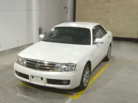 Nissan GLORIA лот № 4023 оценка 3.5  с аукциона в Японии 3