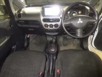 Mitsubishi I-MIEV лот № 6169 оценка 4  с аукциона в Японии 2