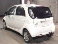 Mitsubishi I-MIEV лот № 6169 оценка 4  с аукциона в Японии 1