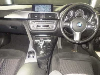 BMW 3-Series лот № 8203 оценка 3.5  с аукциона в Японии 2