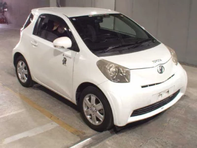 Toyota IQ