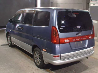 Nissan SERENA  с аукциона в Японии