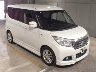 Mitsubishi DELICA D2
