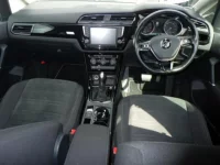 Volkswagen GOLF TOURAN лот № 1020 оценка 4  с аукциона в Японии 2