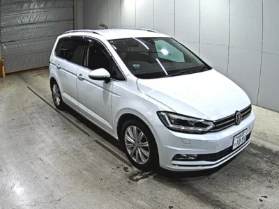 Volkswagen GOLF TOURAN