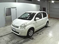 Toyota PASSO лот № 2135 оценка 4  с аукциона в Японии 3