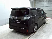 Toyota VELLFIRE лот № 1208 оценка 4  с аукциона в Японии 4