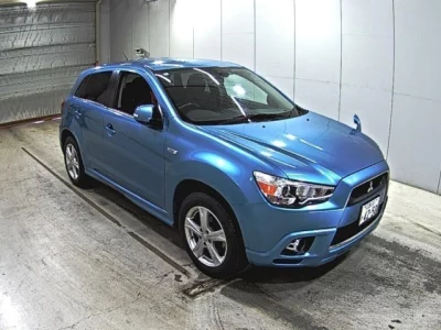 Mitsubishi RVR