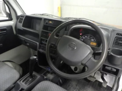 Nissan CLIPPER TRUCK