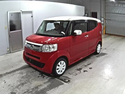Honda N BOX SLASH