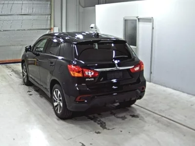Mitsubishi RVR