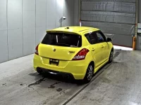 Suzuki SWIFT лот № 9210 оценка 3.5  с аукциона в Японии 4