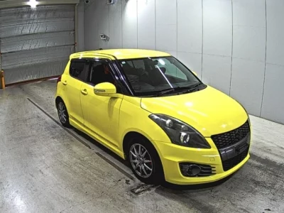 Suzuki SWIFT  с аукциона в Японии