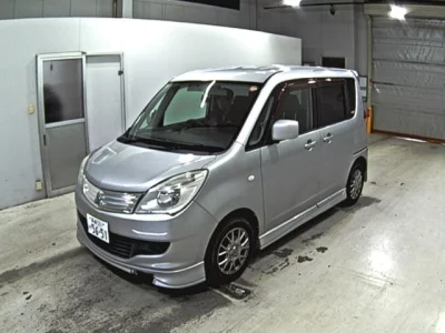Mitsubishi DELICA D2