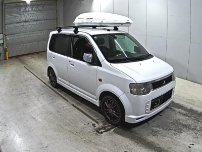 Mitsubishi EK SPORTS