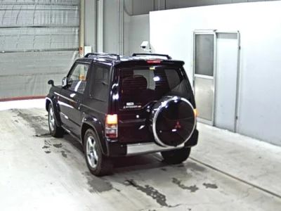 Mitsubishi PAJERO MINI