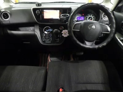 Nissan DAYZ ROOX  с аукциона в Японии