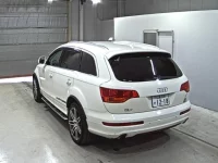 Audi Q7 лот № 3162 оценка 4  с аукциона в Японии 1