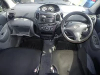 Toyota FUNCARGO лот № 9258 оценка 3.5  с аукциона в Японии 2