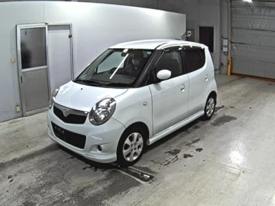 Suzuki MRWAGON