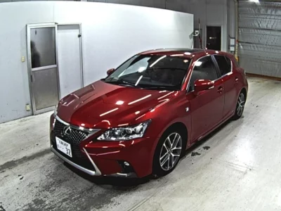 Lexus CT  с аукциона в Японии