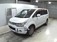 Mitsubishi DELICA D5 лот № 3067 оценка R  с аукциона в Японии 3