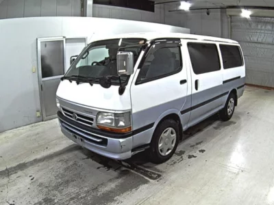 Toyota HIACE VAN  с аукциона в Японии