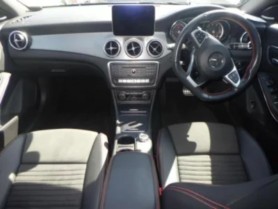Mercedes-Benz CLA CLASS