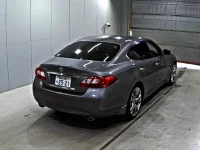 Nissan FUGA лот № 3193 оценка 3.5  с аукциона в Японии 4