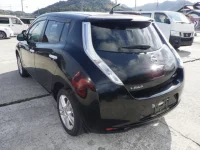 Nissan LEAF лот № 3899 оценка 3.5  с аукциона в Японии 1