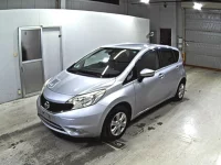 Nissan NOTE лот № 2204 оценка 3.5  с аукциона в Японии 3