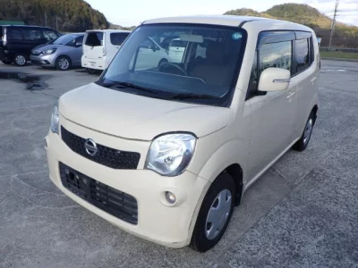 Nissan MOCO  с аукциона в Японии