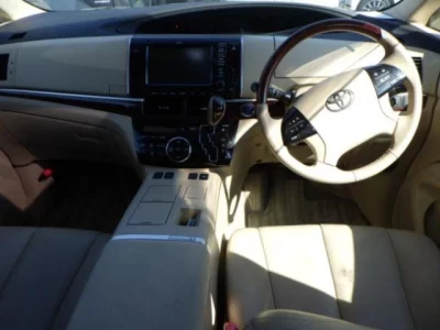 Toyota ESTIMA HYBRID