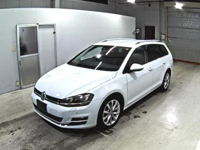 Volkswagen GOLF VARIANT