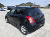 Suzuki SWIFT лот № 3860 оценка 3.5  с аукциона в Японии 1