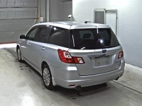 Subaru EXIGA лот № 2203 оценка 3.5  с аукциона в Японии 1