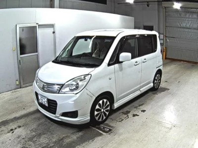 Mitsubishi DELICA D2