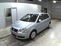 Volkswagen POLO лот № 9379 оценка 3.5  с аукциона в Японии 3
