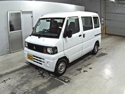 Mitsubishi MINICAB VAN