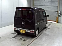 Daihatsu Atrai Wagon лот № 9386 оценка 3.5  с аукциона в Японии 4
